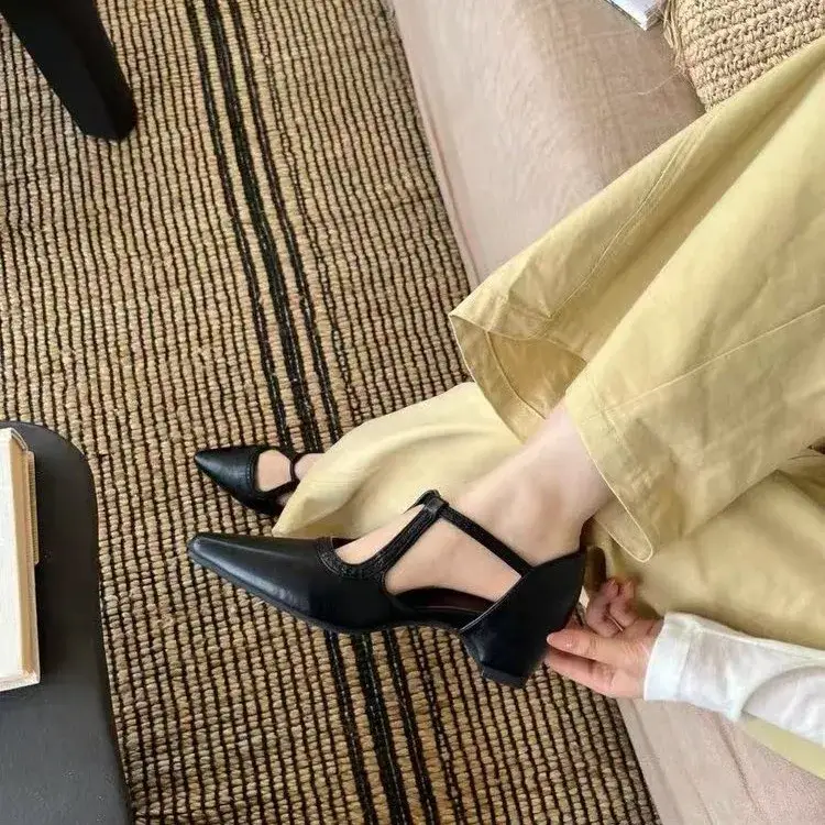 pointed-toe thick-soled flat women's sandals - Image 6