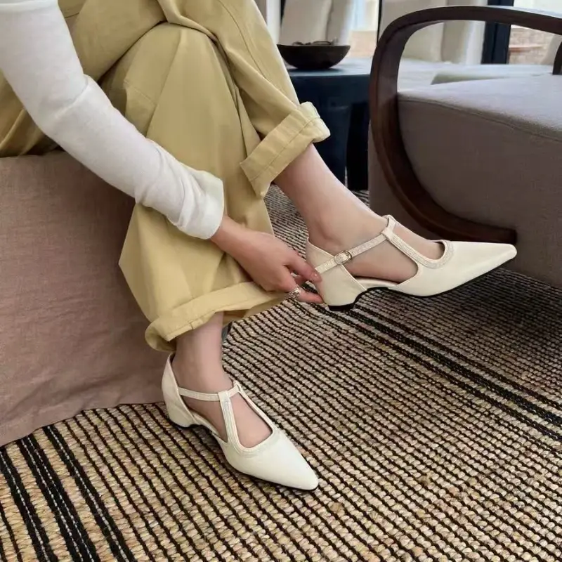 pointed-toe thick-soled flat women's sandals - Image 8